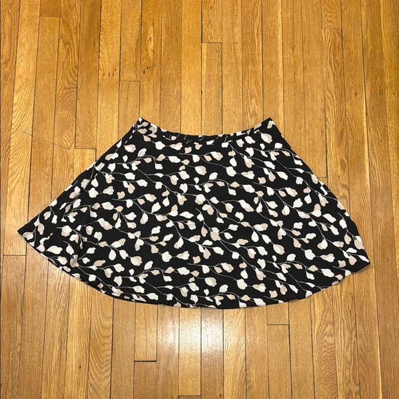 Loft - Black and White Skater Mini Skirt with Cherry Blossom Design - Picture 5 of 8